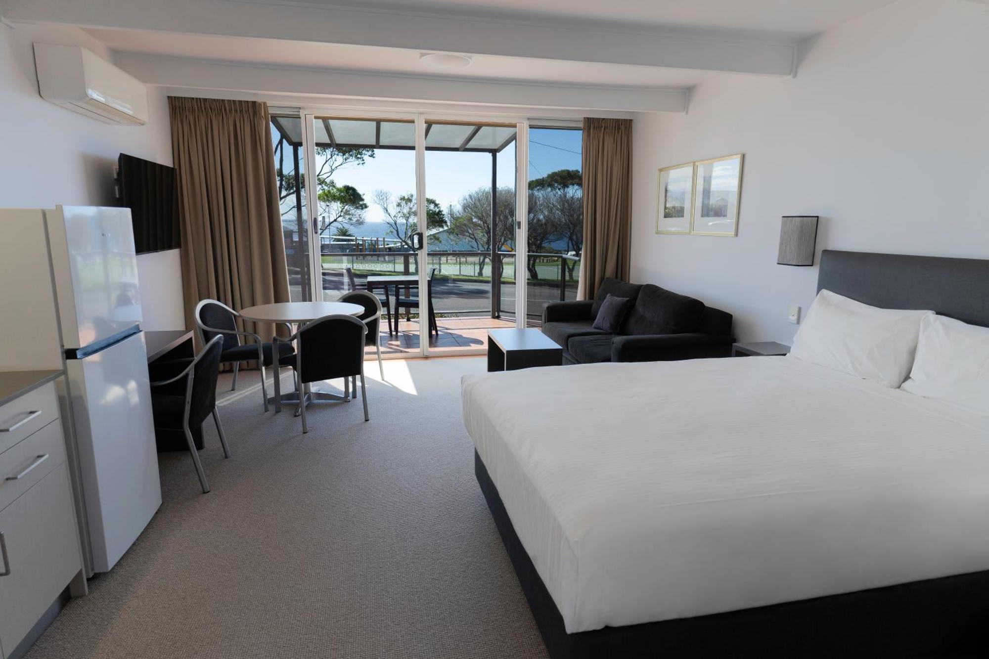 Amooran Oceanside Apartments And Motel Narooma Eksteriør billede