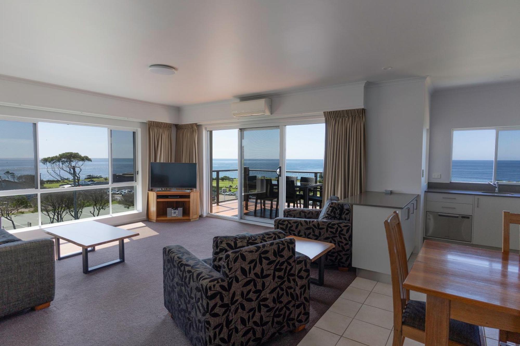 Amooran Oceanside Apartments And Motel Narooma Eksteriør billede